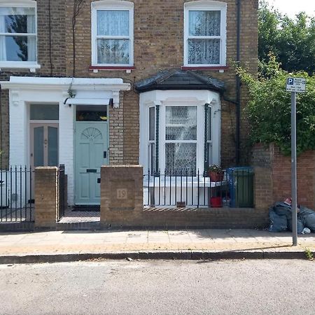 Bubblesbnb- 4 Bedroom House Londres Exterior foto